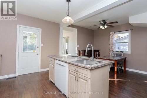 26 Meda Street, St. Thomas, ON - Indoor Photo Showing Kitchen