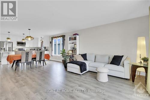 48 Adam Street, The Nation, ON - Indoor Photo Showing Living Room