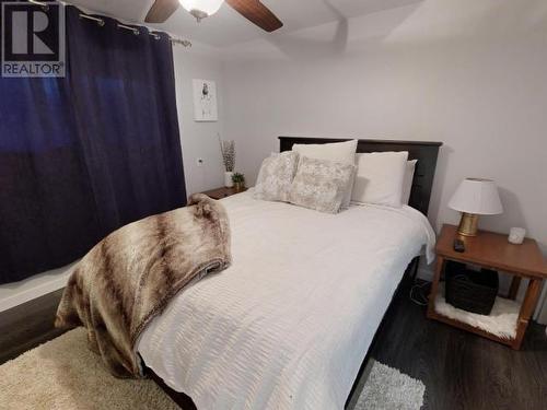 7334 Field Street, Powell River, BC - Indoor Photo Showing Bedroom