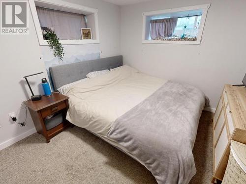 7334 Field Street, Powell River, BC - Indoor Photo Showing Bedroom