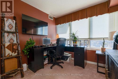 878 - 1 Greystone Walk Drive, Toronto, ON - Indoor Photo Showing Office