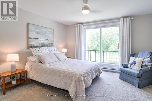 Unit 16 - 2 Paradise Boulevard, Ramara, ON - Indoor Photo Showing Bedroom