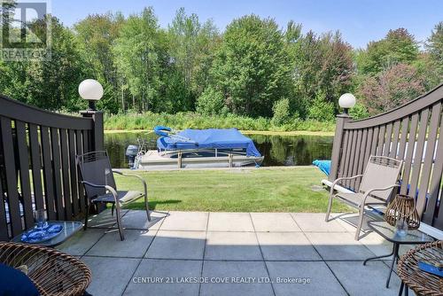 Unit 16 - 2 Paradise Boulevard, Ramara, ON - Outdoor With Deck Patio Veranda