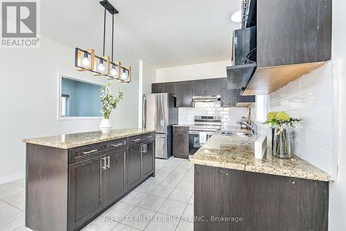 1 - 486 Skyline Avenue, London, ON - Indoor Photo Showing Kitchen With Upgraded Kitchen