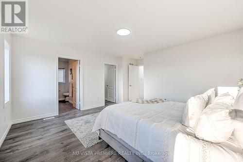 1 - 486 Skyline Avenue, London, ON - Indoor Photo Showing Bedroom