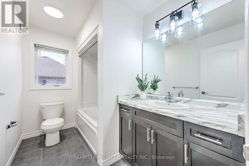 1 - 486 Skyline Avenue, London, ON - Indoor Photo Showing Bathroom