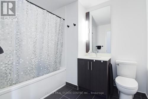 202 - 215 Veterans Drive, Brampton, ON - Indoor Photo Showing Bathroom