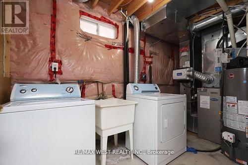 Bsmt - 5453 Festival Drive, Mississauga, ON - Indoor Photo Showing Laundry Room