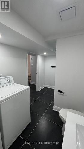 #A - 32 Hackett Street, Hunt Club - Windsor Park Village And Area, ON - Indoor Photo Showing Laundry Room