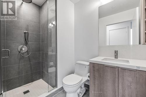 Ph 16 - 2020 Bathurst Street, Toronto, ON - Indoor Photo Showing Bathroom