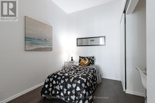 1009 - 5 Soudan Avenue, Toronto, ON - Indoor Photo Showing Bedroom