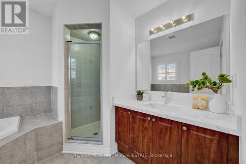 47 Jonas Millway, Whitchurch-Stouffville, ON - Indoor Photo Showing Bathroom