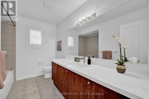 47 Jonas Millway, Whitchurch-Stouffville, ON - Indoor Photo Showing Bathroom