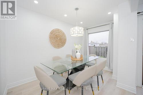 45 Greenwich Circle, Brampton, ON - Indoor Photo Showing Dining Room