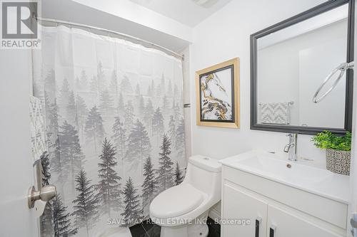 45 Greenwich Circle, Brampton, ON - Indoor Photo Showing Bathroom