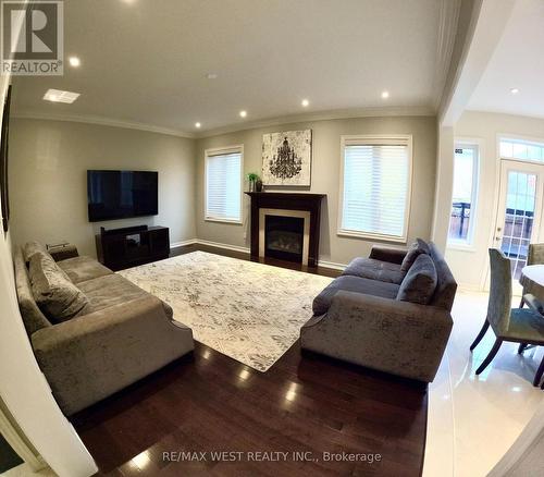 418 Hidden Trail Circle S, Oakville, ON - Indoor Photo Showing Living Room With Fireplace