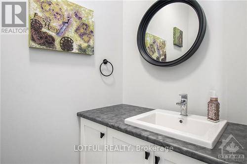 5A Flagstone Private Lane, North Stormont, ON - Indoor Photo Showing Bathroom