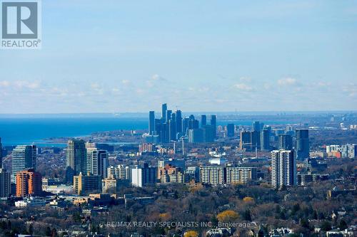 4403 - 39 Roehampton Avenue, Toronto, ON - Outdoor With View