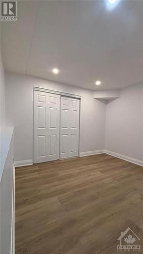 32 Hackett Street Unit#A, Ottawa, ON - Indoor Photo Showing Other Room