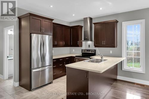 Th 11 - 678 Line 2 Road, Niagara-On-The-Lake (108 - Virgil), ON - Indoor Photo Showing Kitchen With Stainless Steel Kitchen With Double Sink