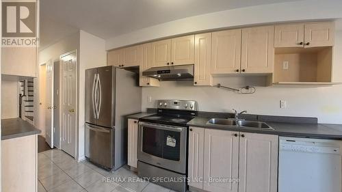 Main&2 - 121 Tiller Trail N, Brampton, ON - Indoor Photo Showing Kitchen With Double Sink