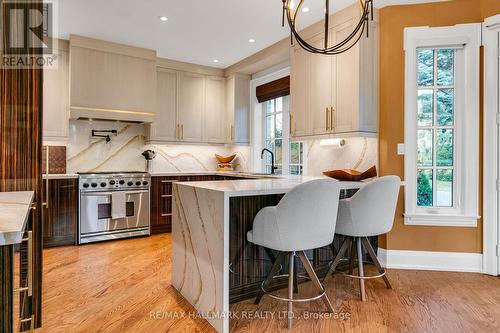 32 Highgate Road, Toronto, ON - Indoor