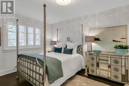 32 Highgate Road, Toronto, ON - Indoor Photo Showing Bedroom