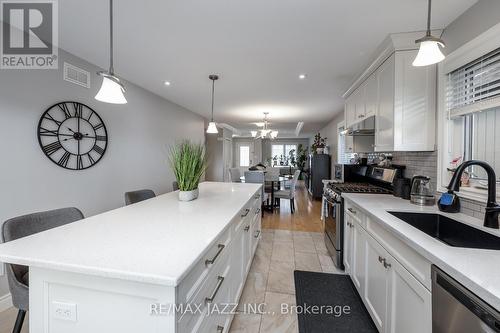 34 Cortland Way, Brighton, ON - Indoor Photo Showing Kitchen With Upgraded Kitchen