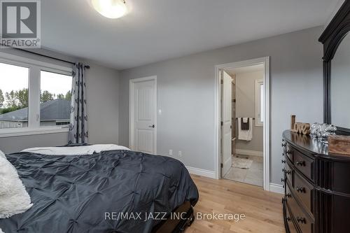 34 Cortland Way, Brighton, ON - Indoor Photo Showing Bedroom