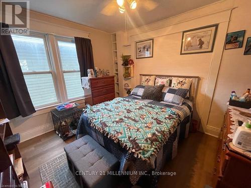 21 Bridge Street E, Port Colborne, ON - Indoor Photo Showing Bedroom