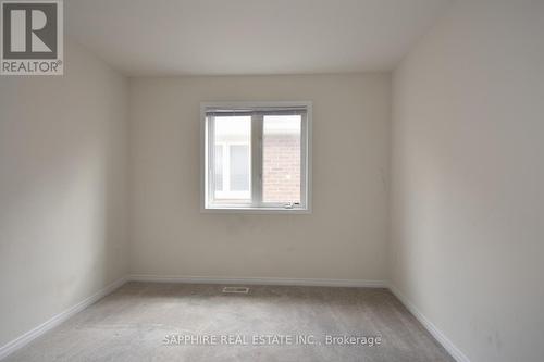 31 Cheevers Road, Brantford, ON - Indoor Photo Showing Other Room