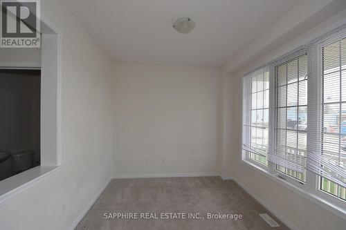 31 Cheevers Road, Brantford, ON - Indoor Photo Showing Other Room