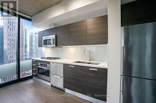 2207 - 224 King Street W, Toronto, ON - Indoor Photo Showing Kitchen With Double Sink With Upgraded Kitchen