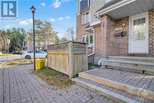 5 - 1 Stonebank Crescent, Ottawa, ON - Outdoor