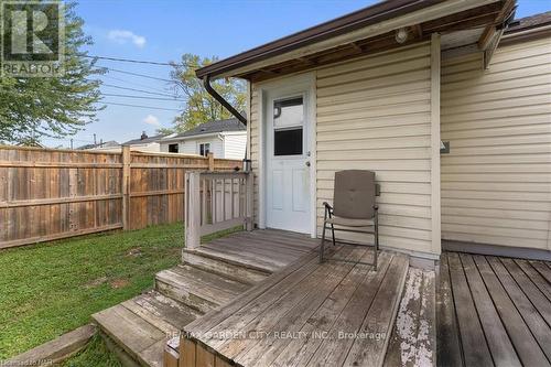 390 Gatfield Avenue, Welland, ON - Outdoor With Deck Patio Veranda With Exterior