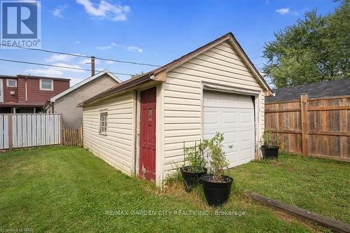 390 Gatfield Avenue, Welland, ON - Outdoor