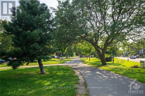 1003 - 401 Golden Avenue, Ottawa, ON - Outdoor