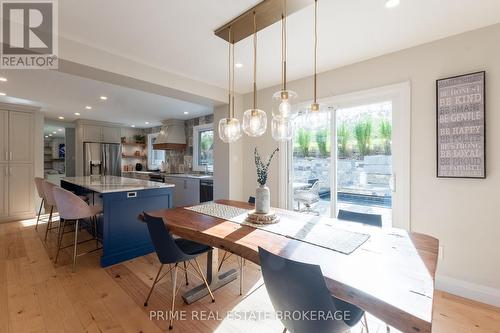 51 Compton Crescent, London, ON - Indoor Photo Showing Dining Room