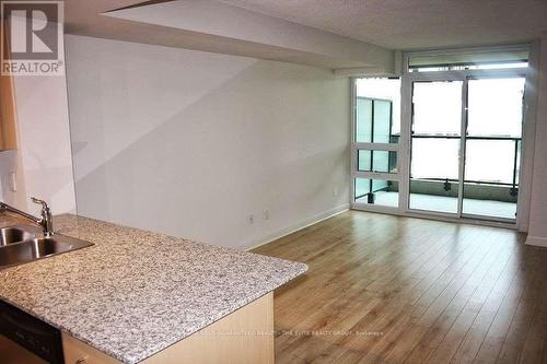 232 - 525 Wilson Avenue, Toronto, ON - Indoor Photo Showing Kitchen With Double Sink