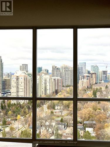 2508 - 88 Sheppard Avenue E, Toronto, ON - Indoor Photo Showing Other Room