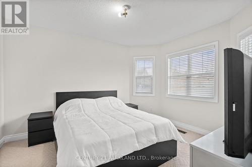 9 Mill Walk Court, Richmond Hill, ON - Indoor Photo Showing Bedroom