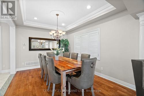 9 Mill Walk Court, Richmond Hill, ON - Indoor Photo Showing Dining Room