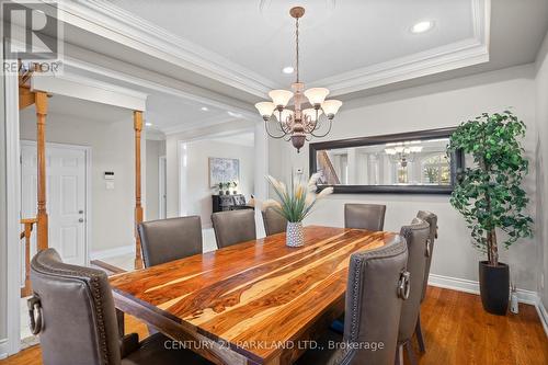 9 Mill Walk Court, Richmond Hill, ON - Indoor Photo Showing Dining Room