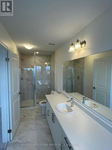 132 Greer Street, Barrie, ON - Indoor Photo Showing Bathroom