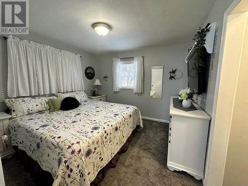 1444 96 Avenue, Dawson Creek, BC - Indoor Photo Showing Bedroom