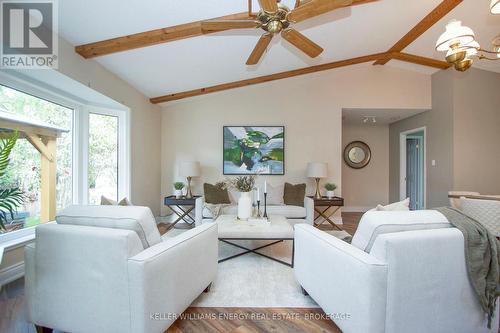 32 Wilmot Trail, Clarington (Newcastle), ON - Indoor Photo Showing Living Room