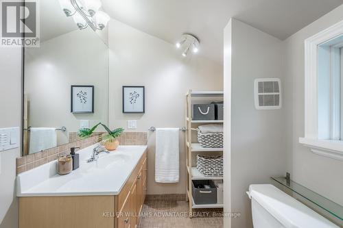 48 Gondola Crescent, Toronto, ON - Indoor Photo Showing Bathroom