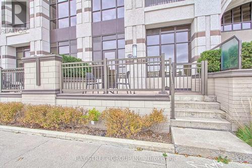 B105 - 99 South Town Centre Boulevard, Markham, ON - Outdoor