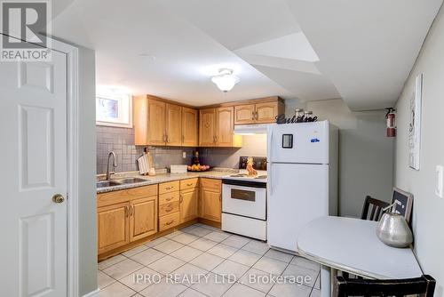 51 Radford Avenue, Cambridge, ON - Indoor Photo Showing Kitchen With Double Sink