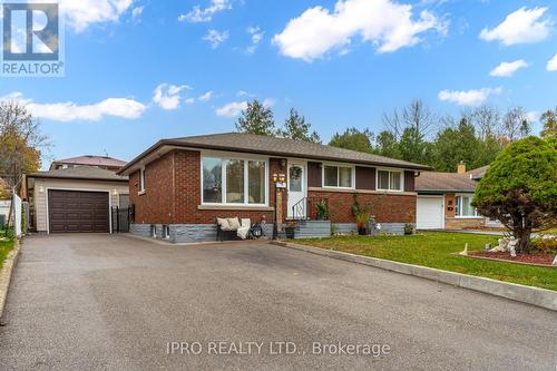 51 Radford Avenue, Cambridge, ON - Outdoor With Facade